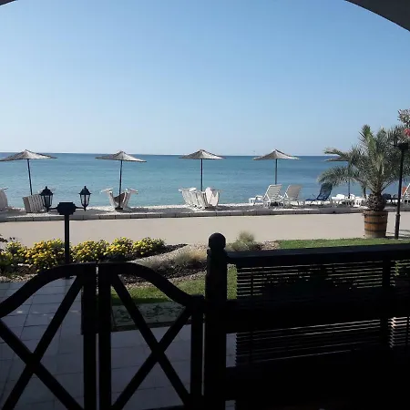 White Coast Beach No: 8 Apartment